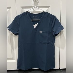 Figs Catarina One Pocket Scrub Top Dark Harbor